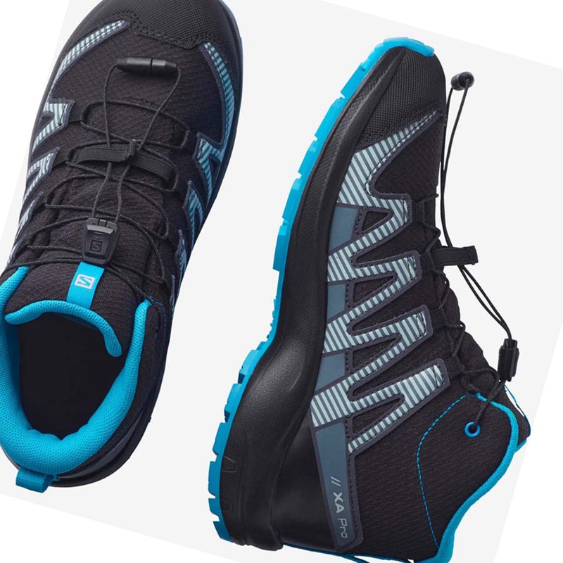 Sapatilhas Trail Running Salomon XA PRO V8 MID CLIMASALOMON™ WATERPROOF Criança Pretas | 12480-ROZA